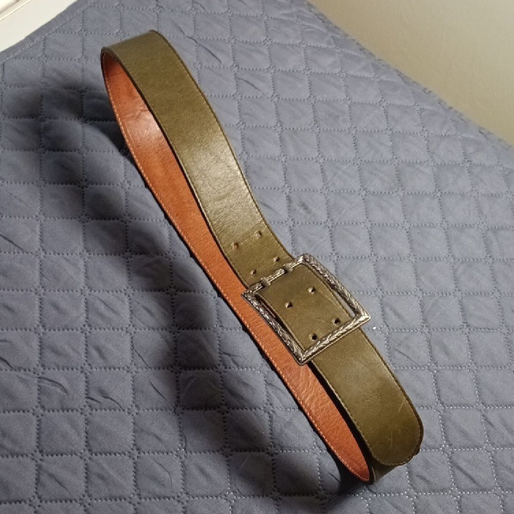 Vintage GAP Leather Belt Metal Buckle Color Olive